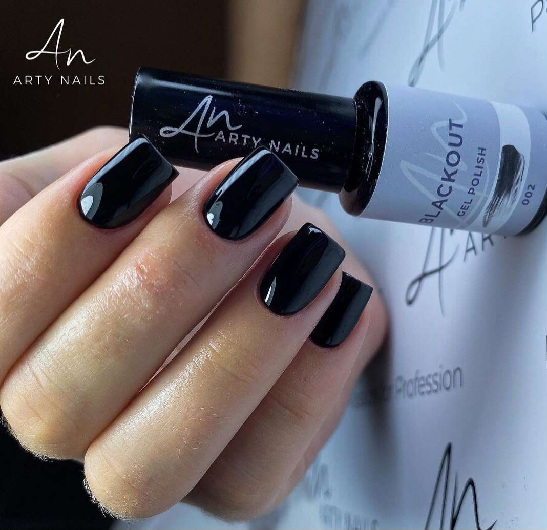 ARTY NAILS GEL POLISH 002. BLACKOUT 5 ml - Image 2