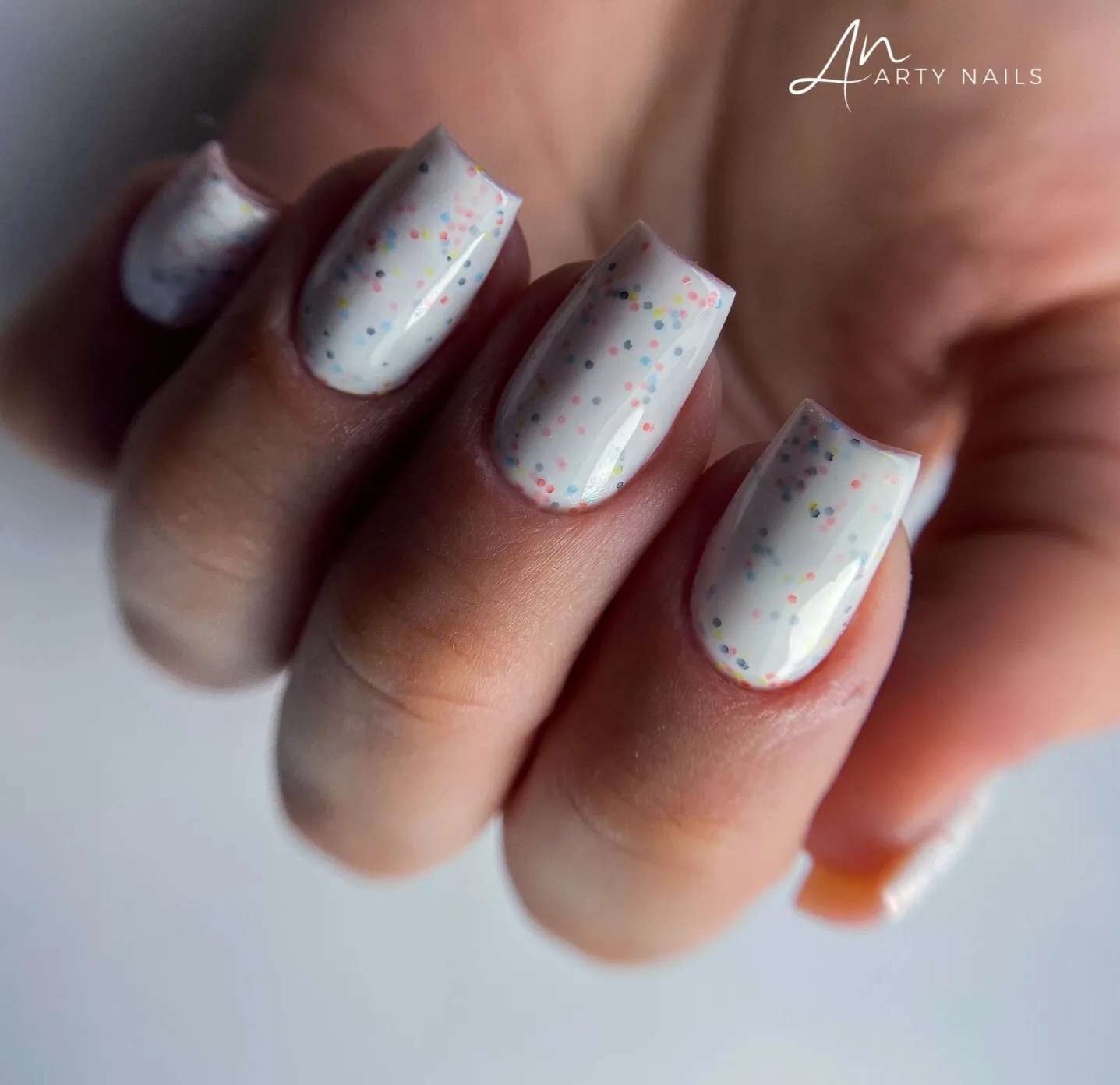 ARTY NAILS GEL POLISH 086. ICEBOX 5 ml - Image 2