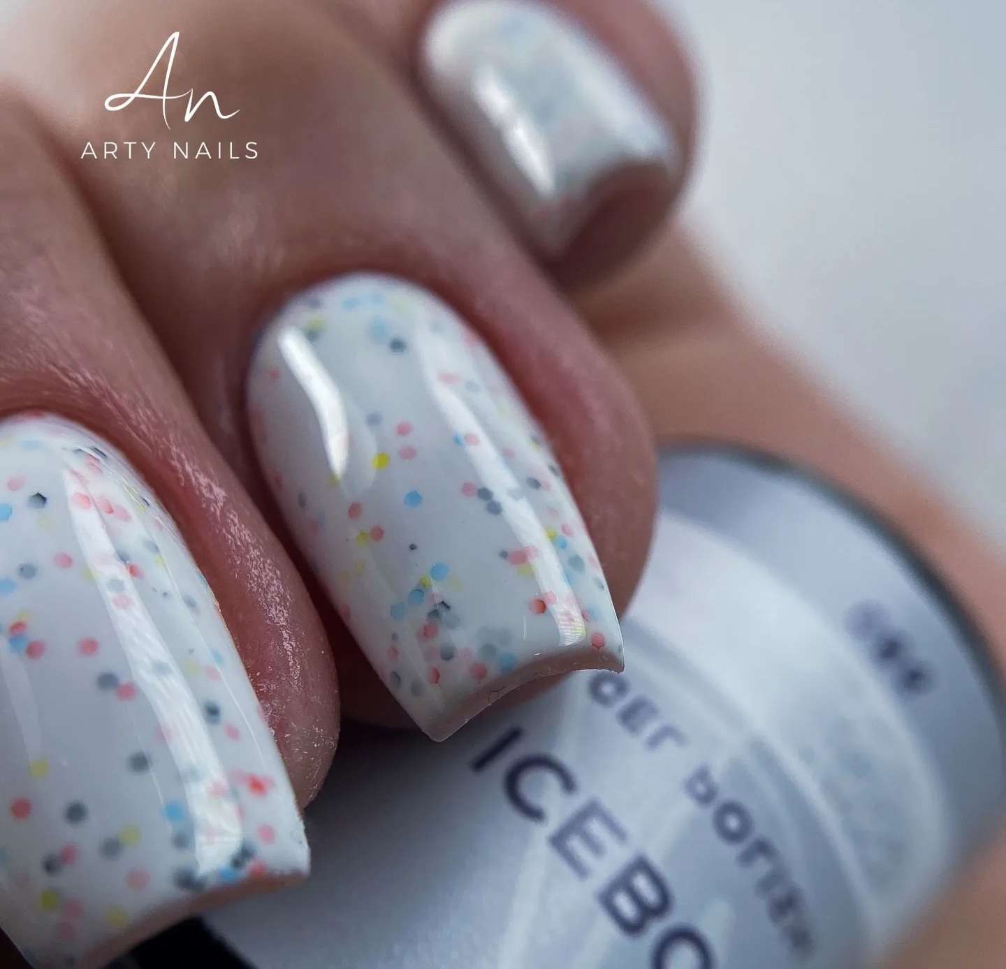 ARTY NAILS GEL POLISH 086. ICEBOX 5 ml - Image 3