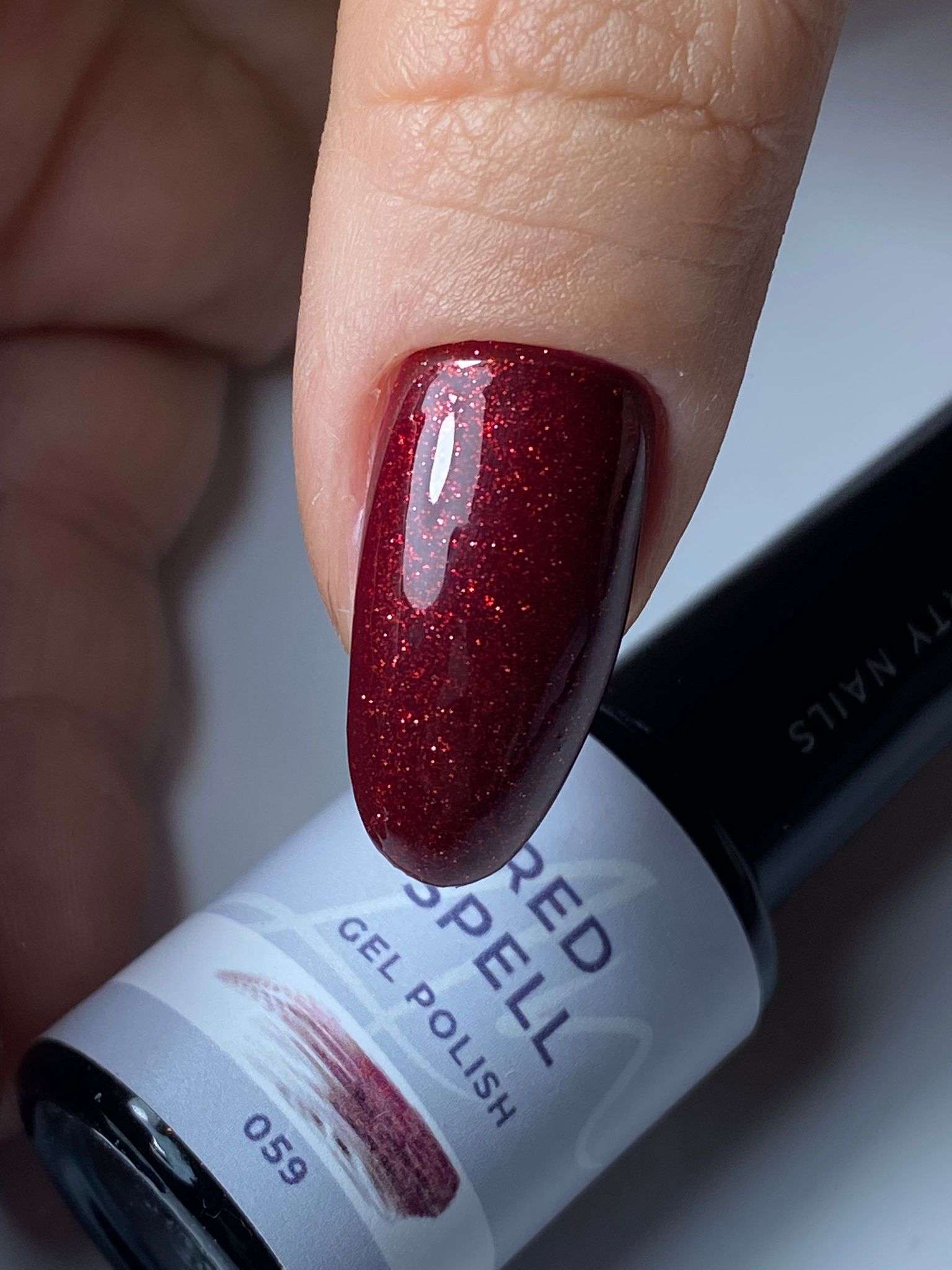 ARTY NAILS GEL POLISH 059. RED SPELL 5 ml - Image 3